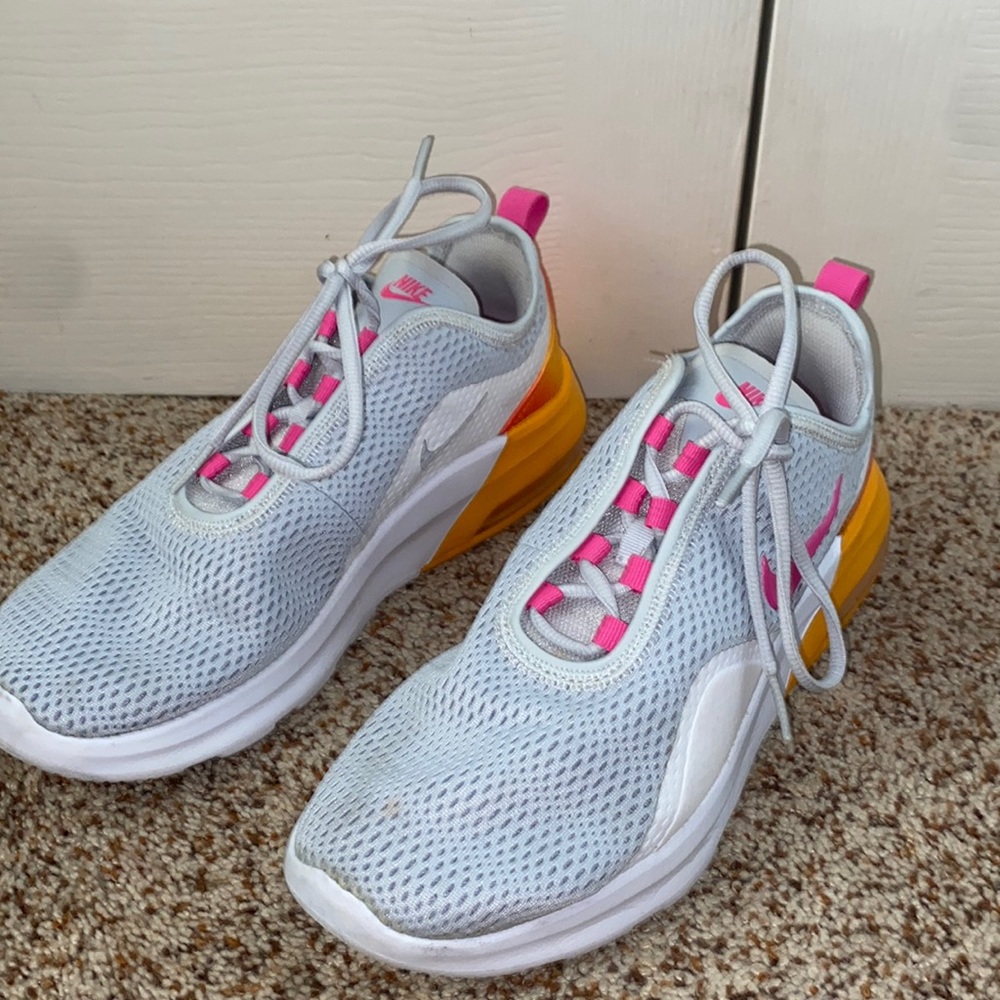 Womens Nike air. Size 9.5
